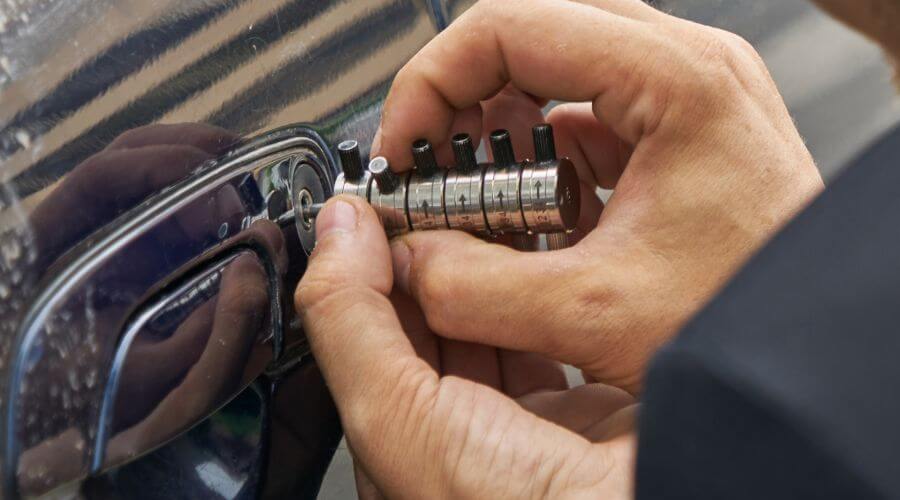 Professional residential roofers in Madisonburg, PA